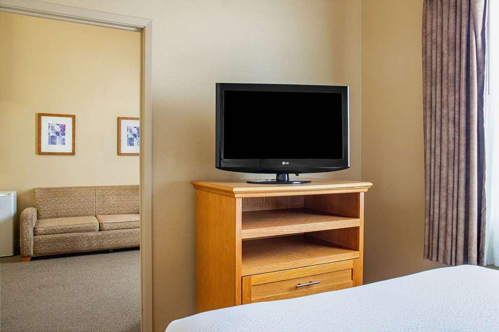Days Inn & Suites By Wyndham West Edmonton Zimmer foto